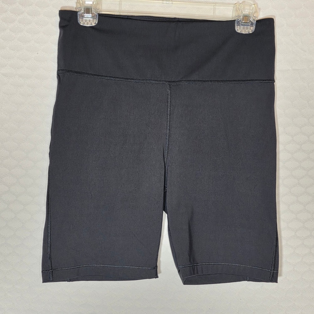 Athleta Black High Waisted Biker Shorts with Pockets Women Size M 7 Inch Inseam
